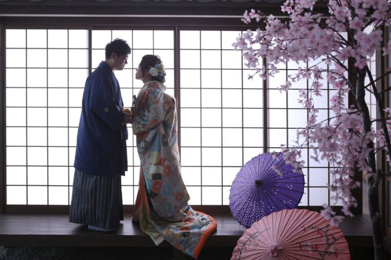 障子の前でロマンチックな1枚☆