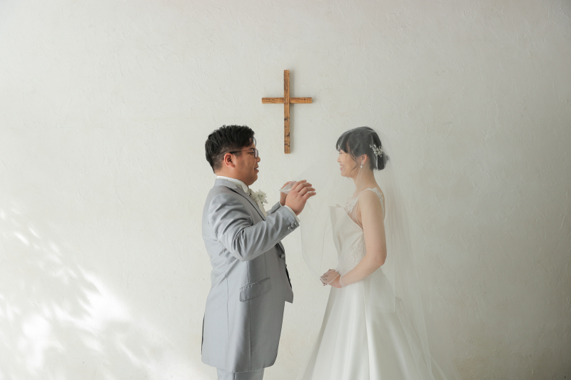 ベールをつけて