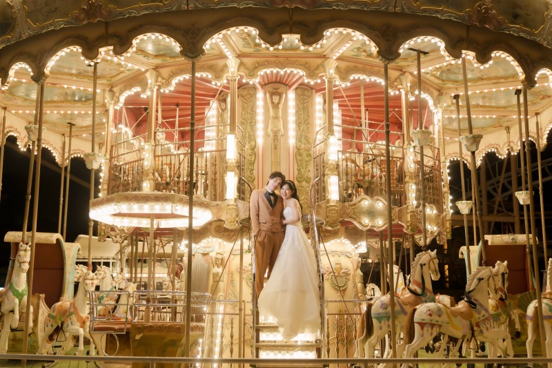 遊園地のイルミネーションで