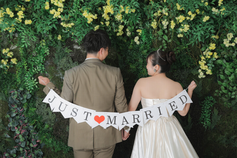 UST MARRIEDガーランドで