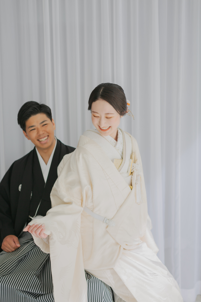 カーテンを使って