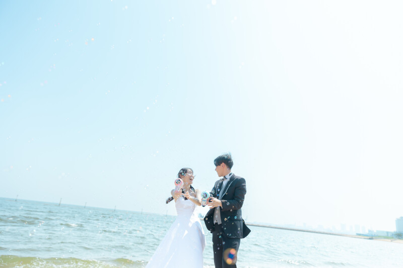 夏を感じる海辺のロケ風景!