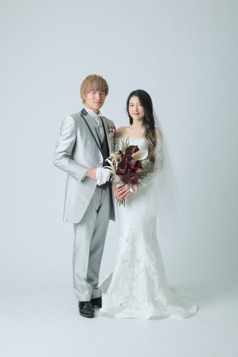 きっちりした立ち姿も