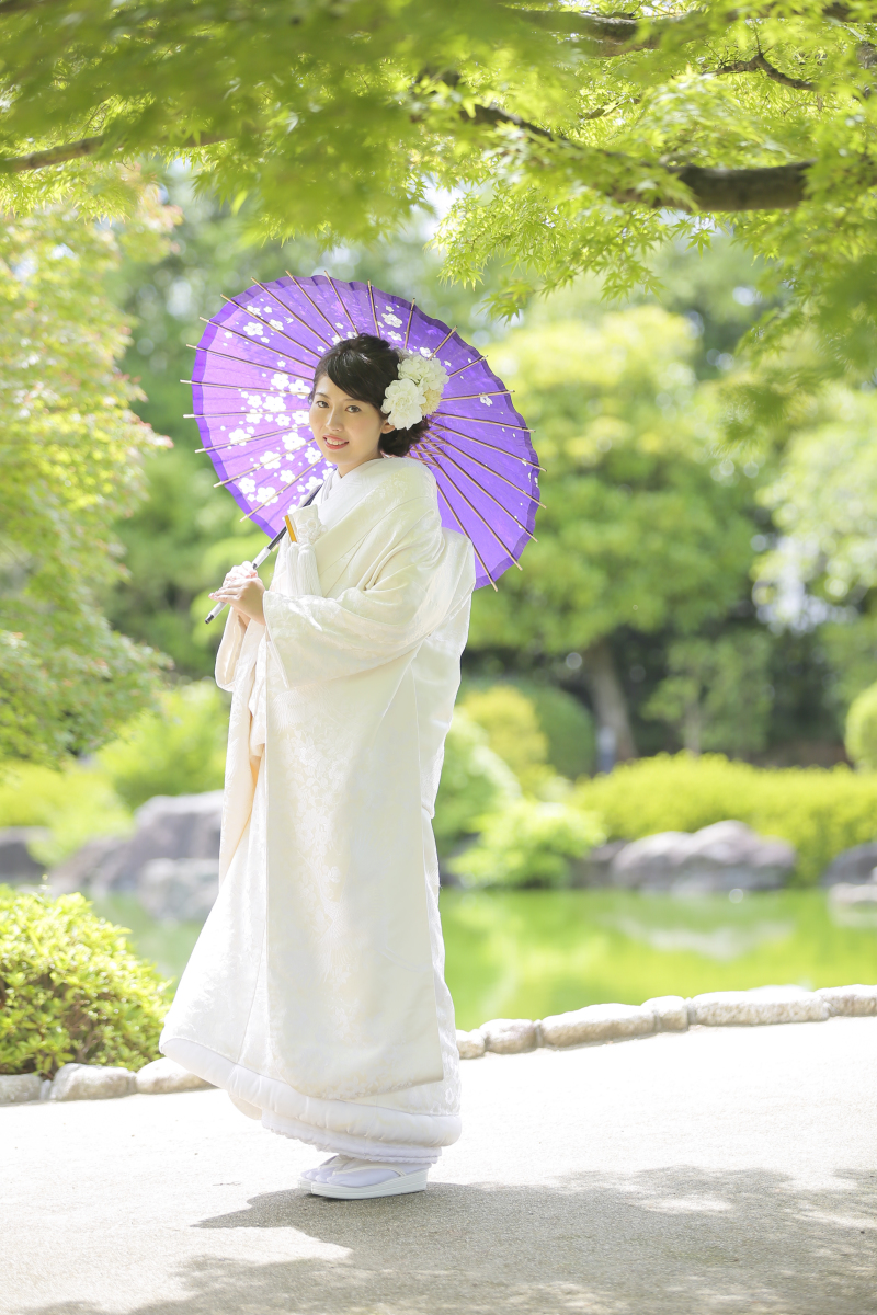 清楚な白無垢姿…