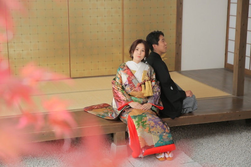 背中合わせで眺めて