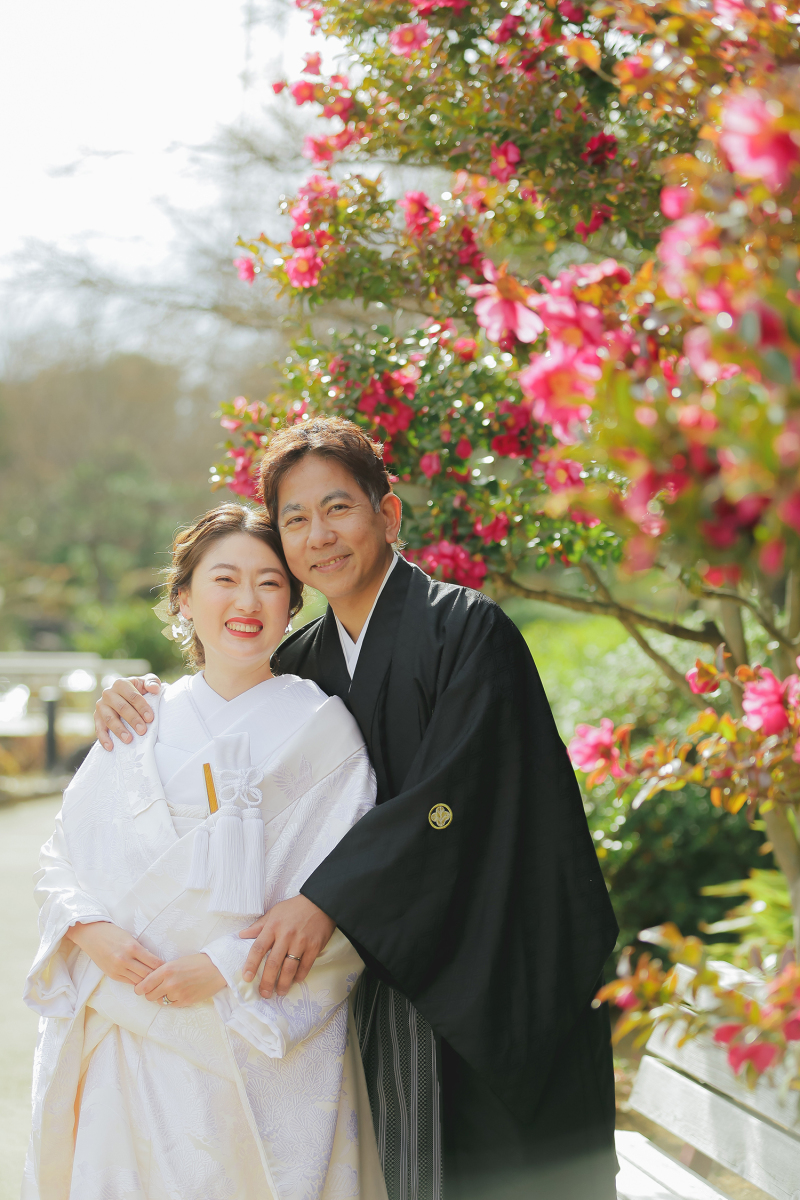 頭を寄せ合い笑顔ショット