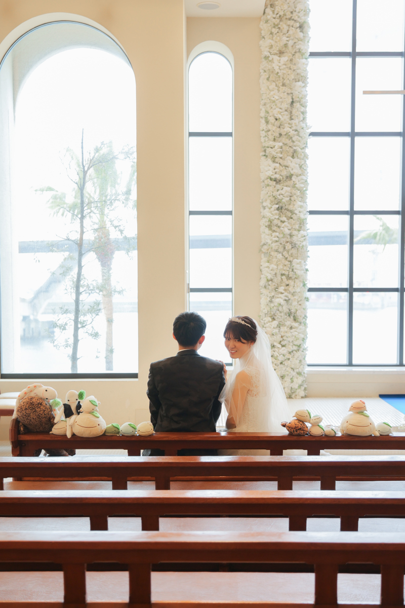 式場のベンチでひと休み。