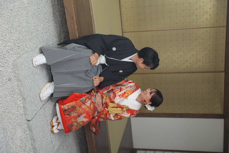 縁側での仲良しショット