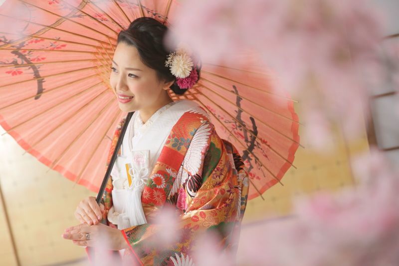 桜に囲まれて…