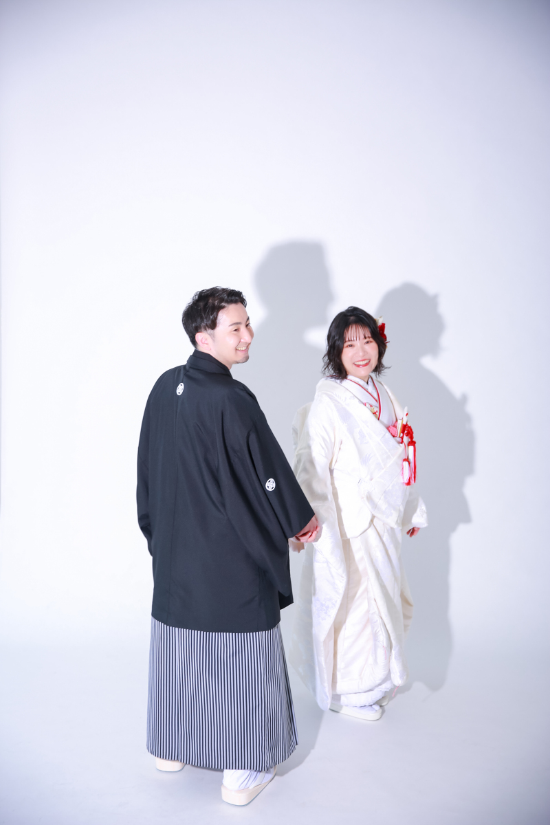 シンプルな白色背景でも