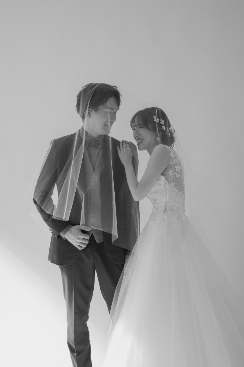 ヴェールに包まれて