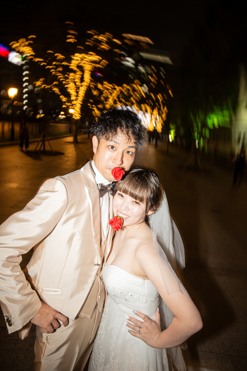 バラを使った印象的なカット