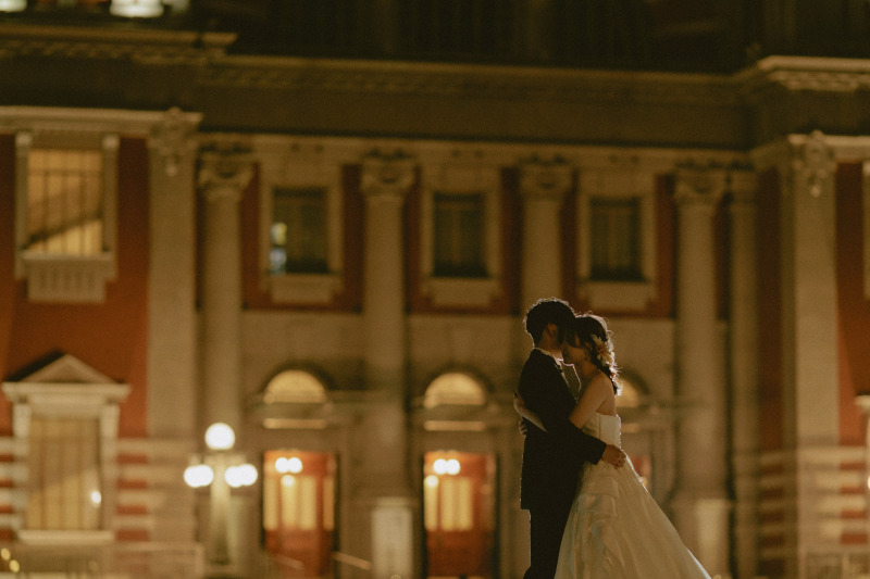 抱きしめた姿も!