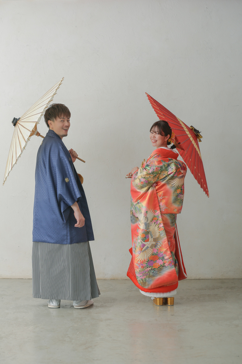 ちらっと振り返り