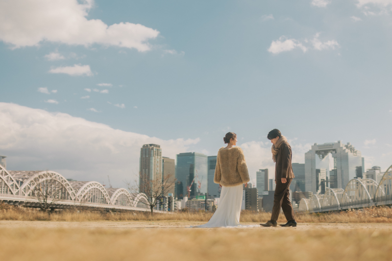 【淀川河川敷ロケ】お二人のナチュラルなフォトウェディング