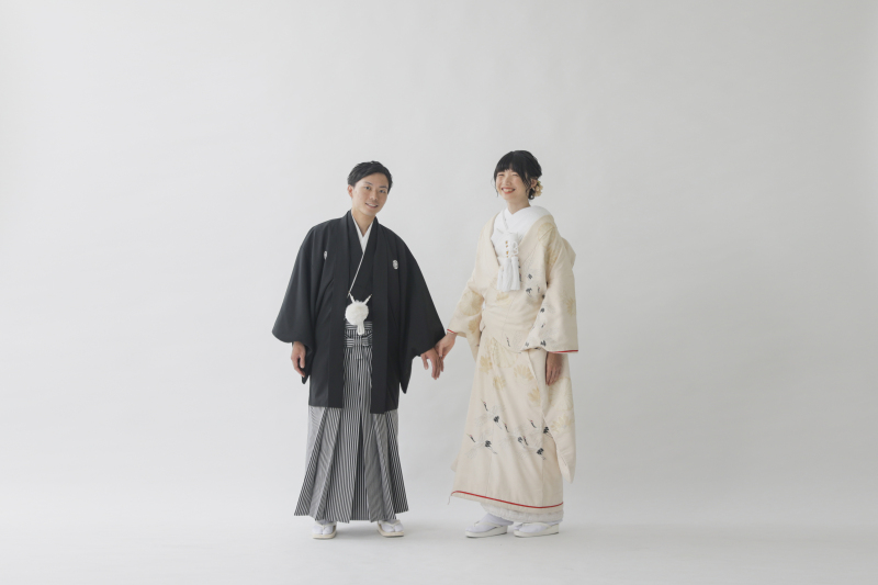 まずはスタジオで