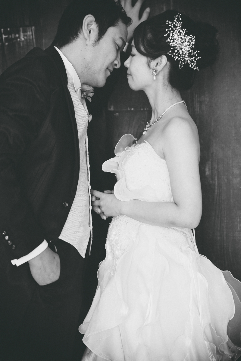 向かい合って…