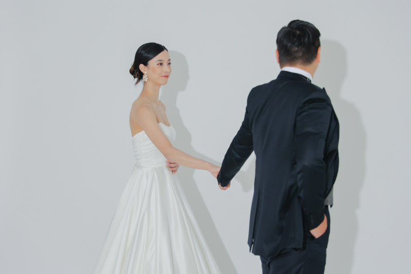 新郎様がエスコート