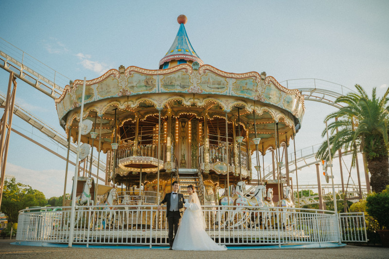 青空とメリーゴーランド