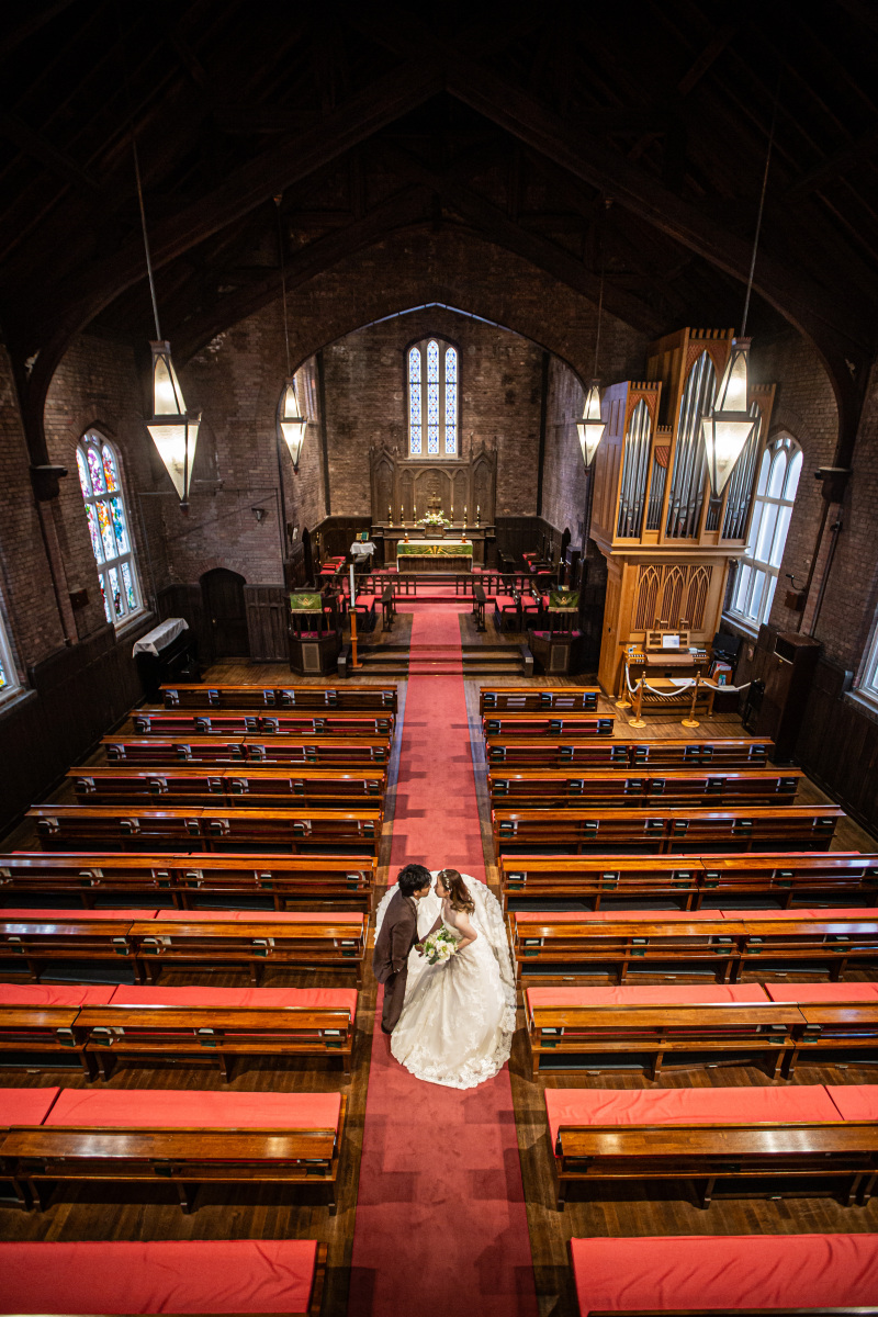 上から見守る、愛の道