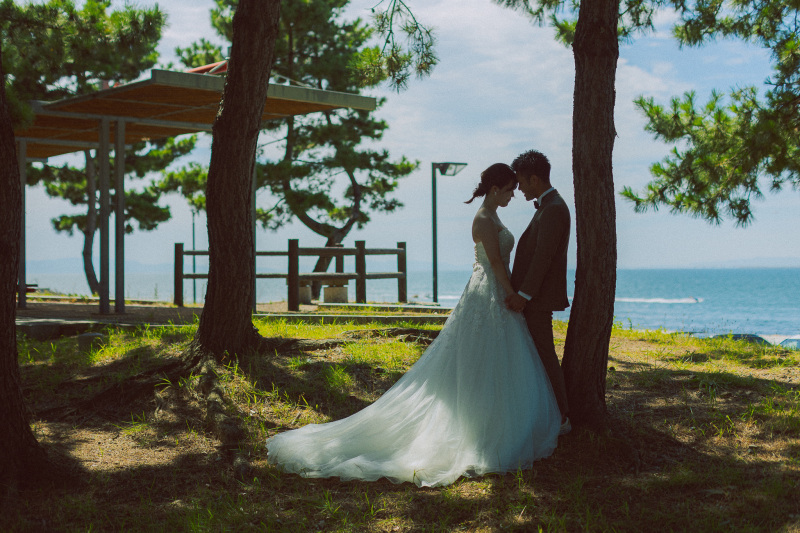 シルエットでロマンチックに!