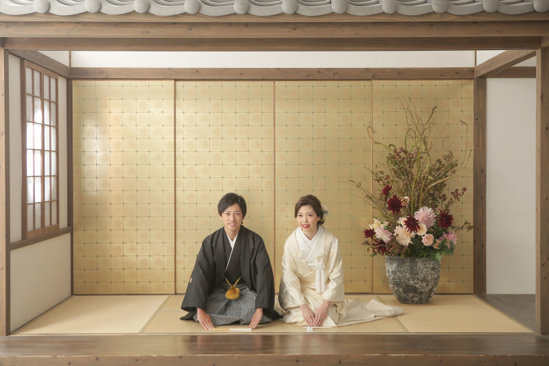 お座敷で正座！