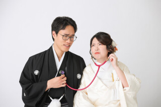 掲載1/9＿和装スタジオで二人らしい写真を残そう！by高橋