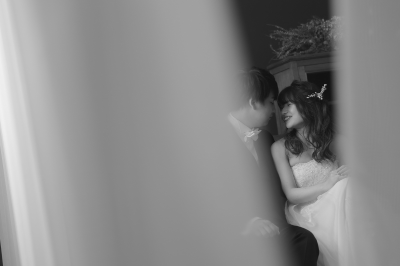 カーテン越しの世界