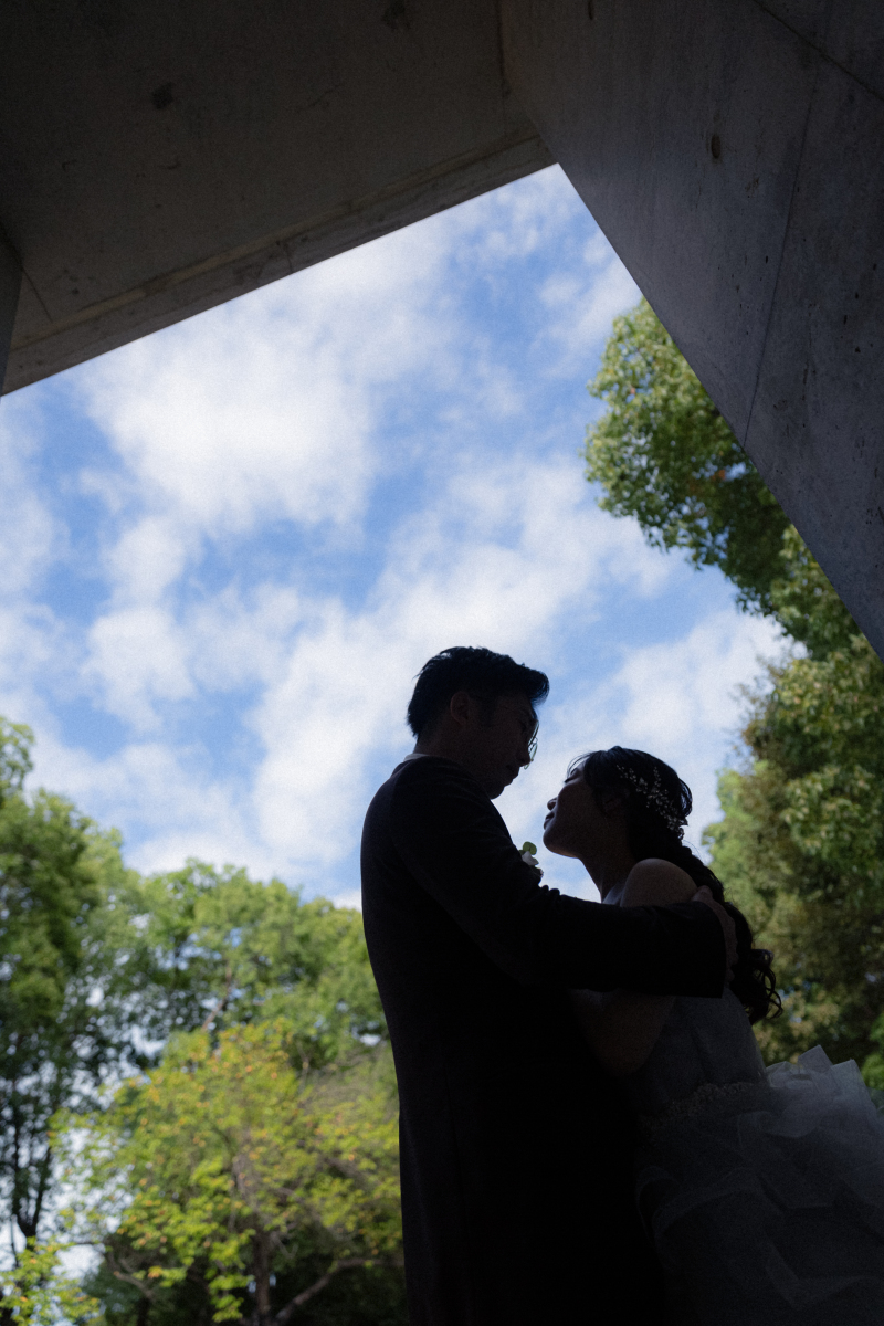 続いて、ウェディングドレス姿にお色直し。