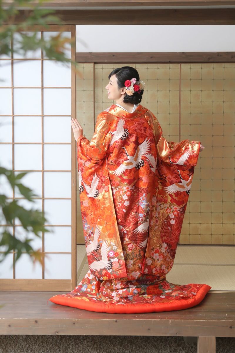 後ろ姿まで完璧！