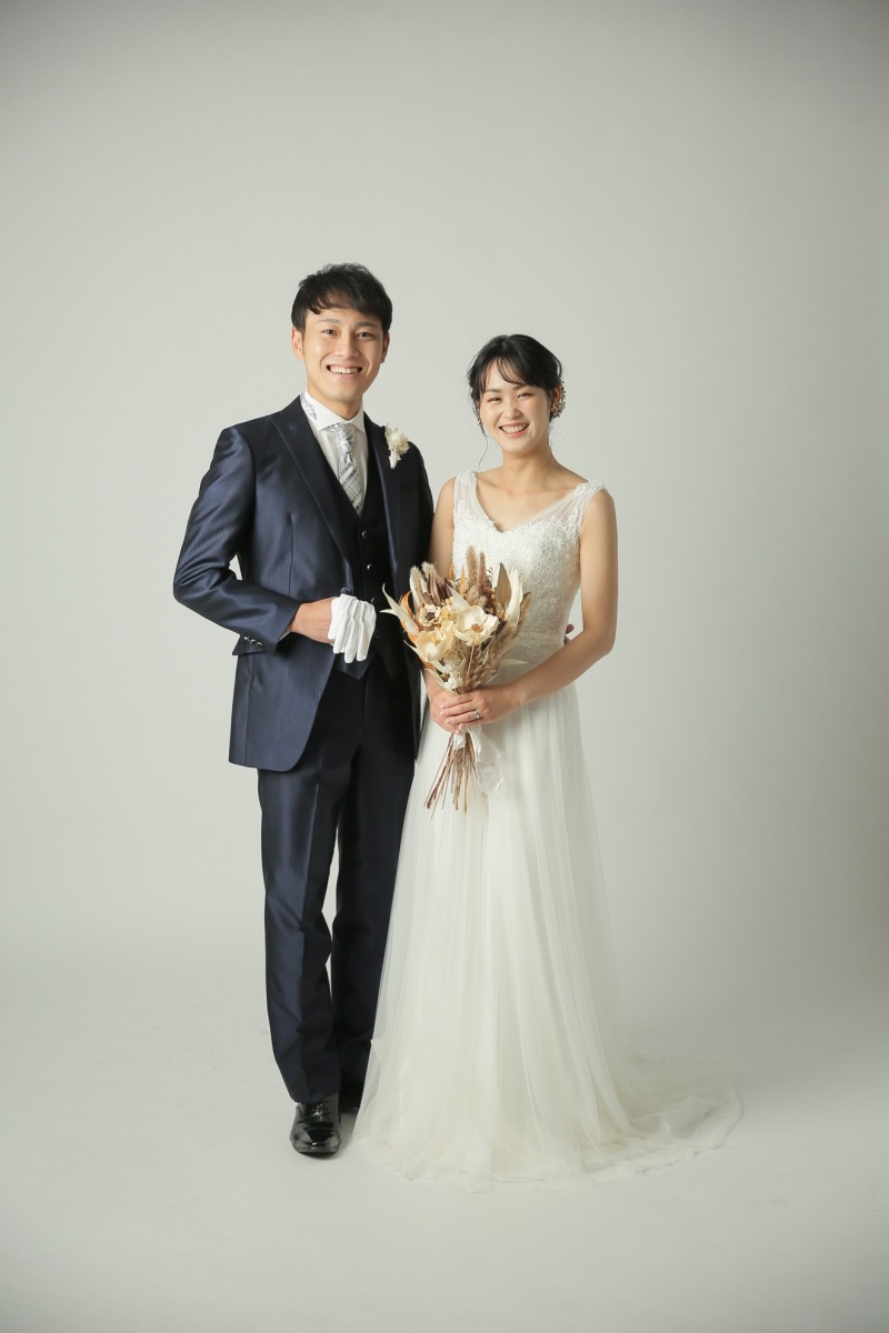 洋装での立ち姿!