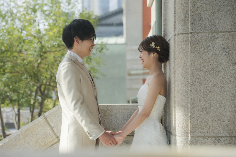 見つめあって…