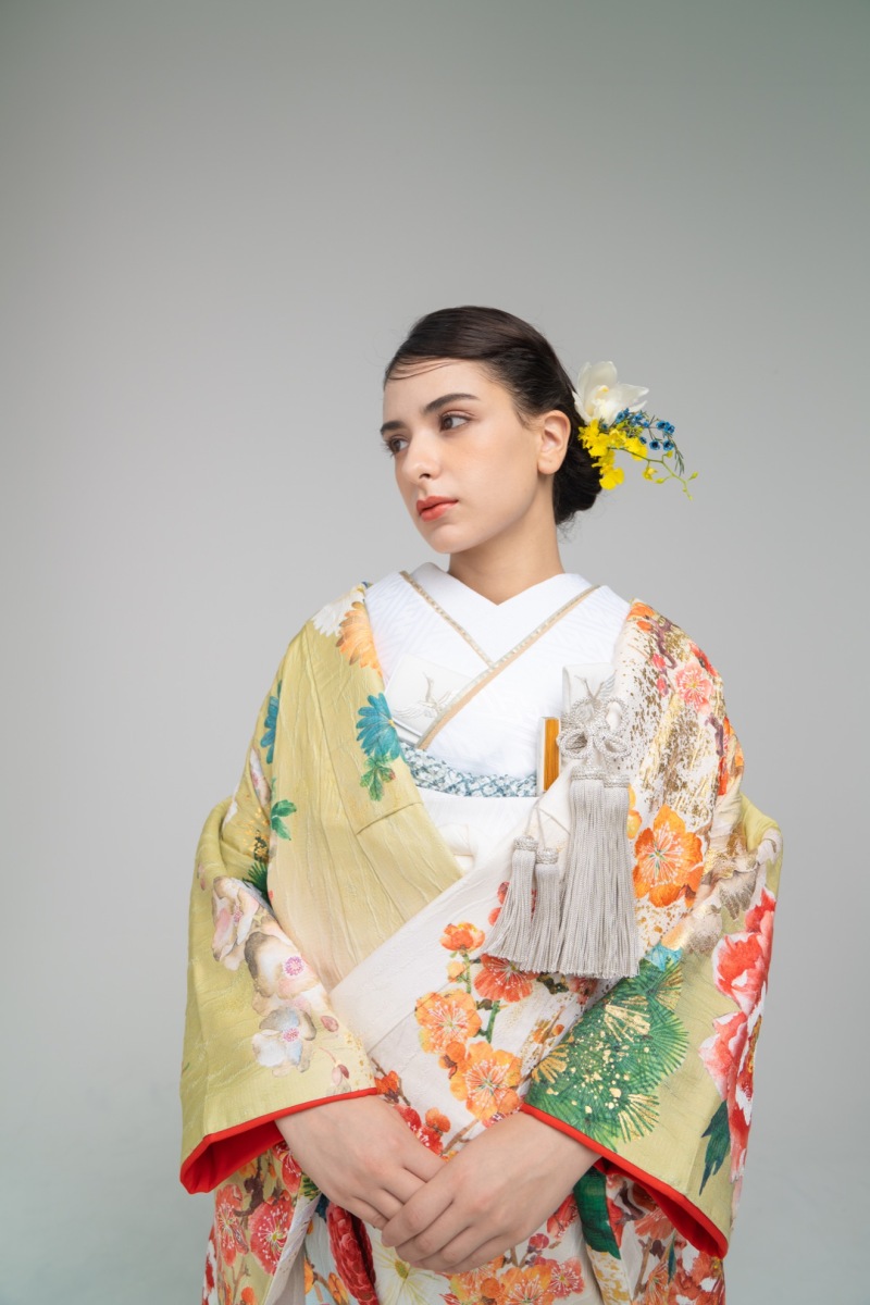 STUDIO TVB 梅田店（スタジオTVB）_色打掛・着物が豊富