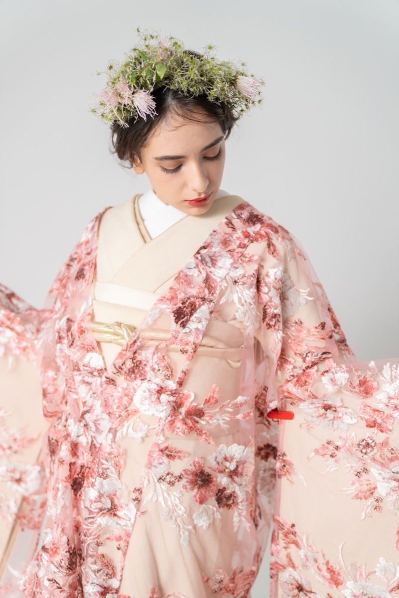 STUDIO TVB 梅田店（スタジオTVB）_色打掛・着物が豊富