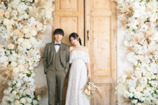 ナチュラルにふたりらしく、スタジオ撮影