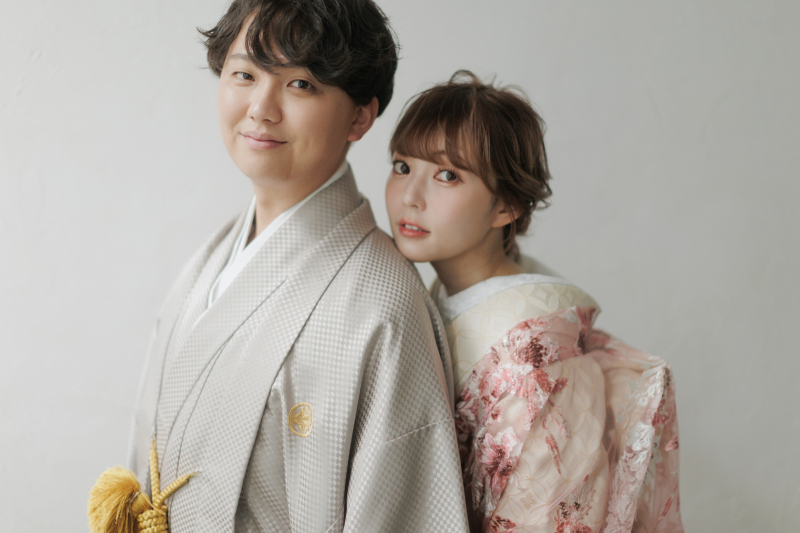 【和装スタジオ撮影 7,700円_婚礼写真1枚+画像データ1枚付き】衣装+ヘアメイク+髪飾り+小道具+草履◇美肌/小顔補正 含む