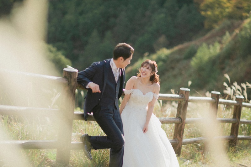 ◇奈良エリア【若草山ロケーション】衣装+ヘアメイク+アクセサリー+ブーケ+ベール/写真全データ納品/レタッチ修正