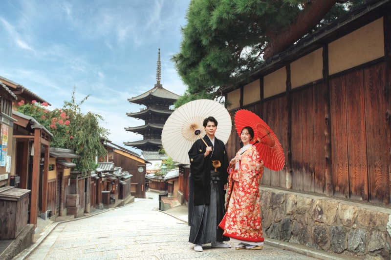 ◇京都エリア【八坂の塔ロケーション】衣装+ヘアメイク+髪飾り+草履/写真全データ納品/レタッチ修正