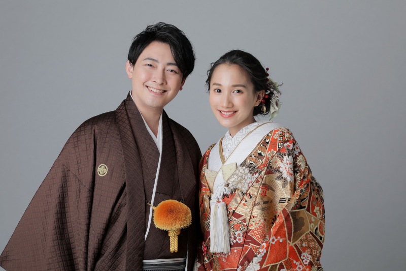 11月までの撮影限定◇プレゼント特典付き【和装スタジオ撮影_写真データ付きプラン】衣装+ヘアメイク+髪飾り+着付け+草履