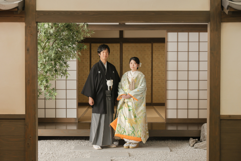 屋内庭園は新緑の季節で