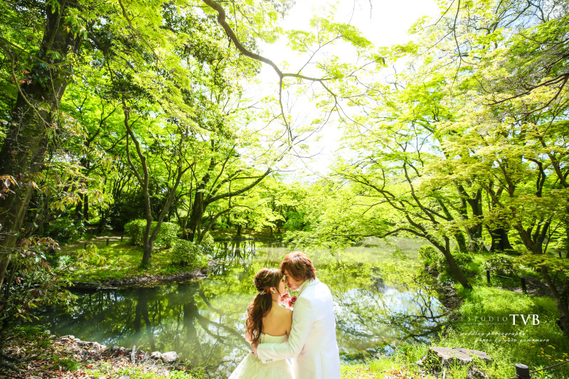 洋装ロケーション撮影