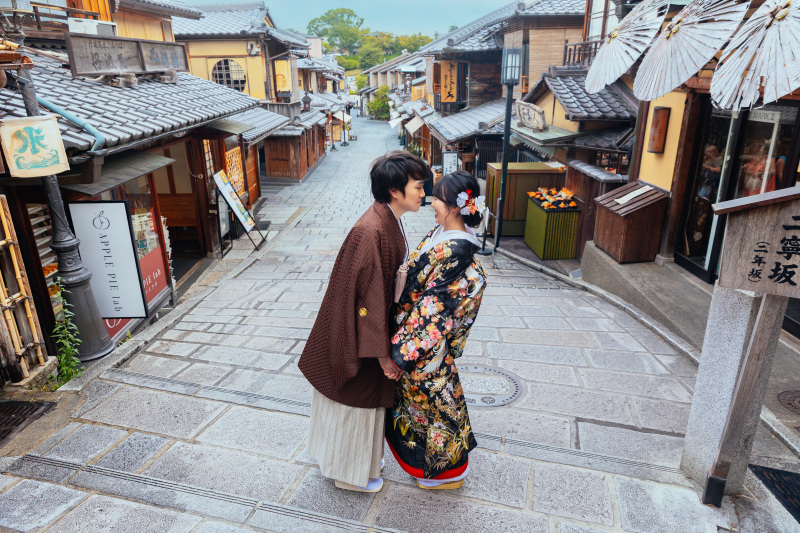 二年坂で顔近づけショット