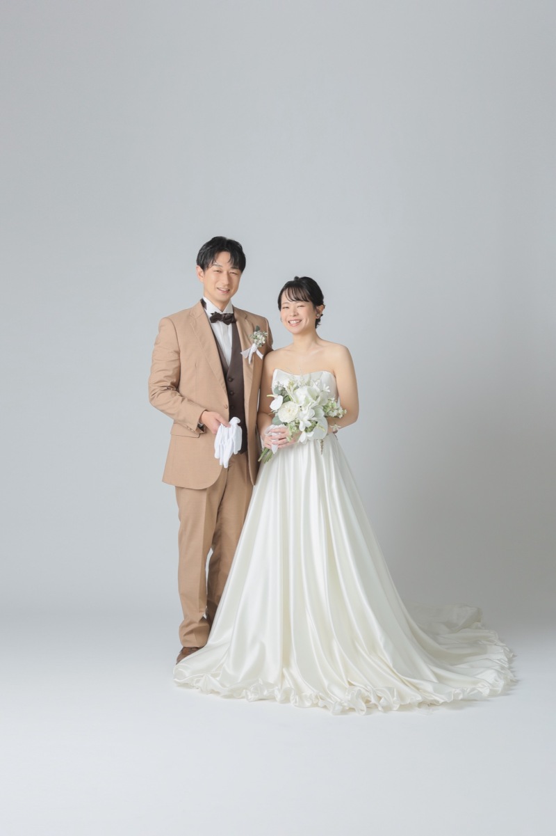 最初はかっちり立ち姿