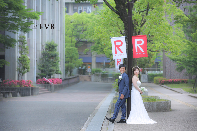 洋装でカジュアルに