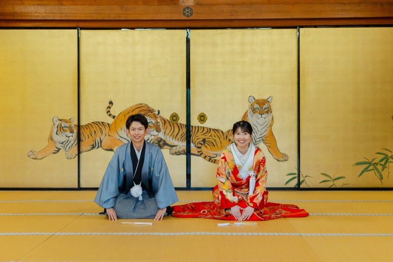 歴史と彩りが織りなすウェディングフォト