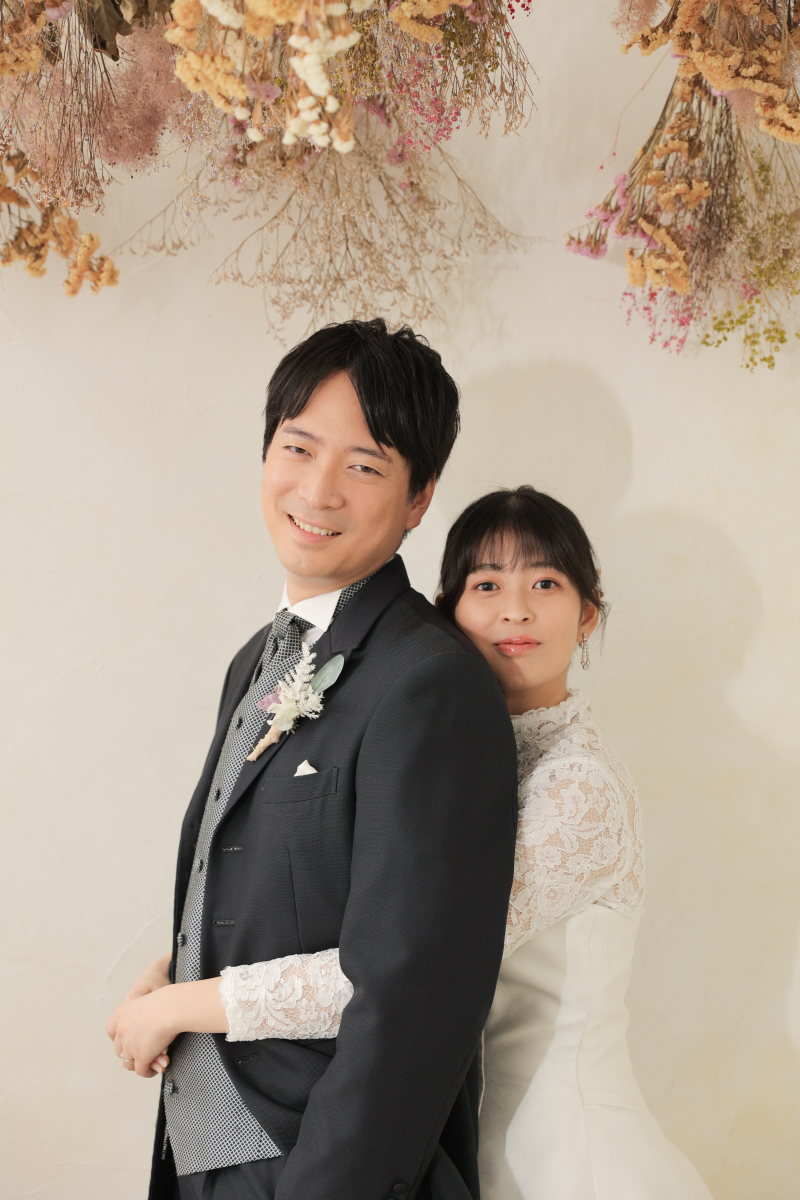 新婦様からのバックハグ