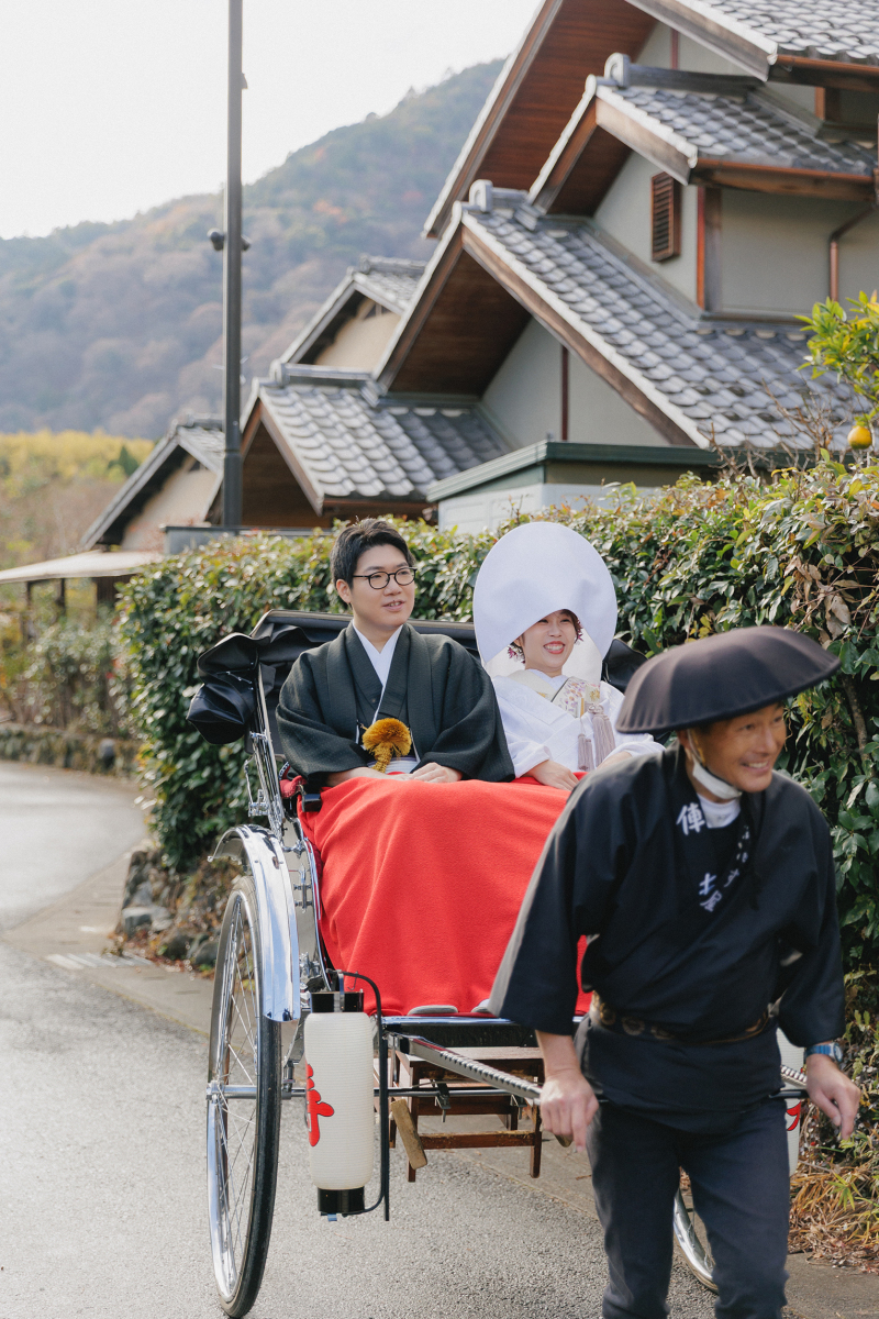 人力車でゆっくり観光を楽しみながら