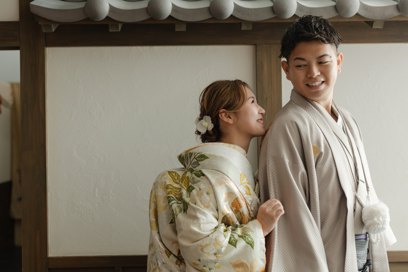 後ろから声をかける新婦様