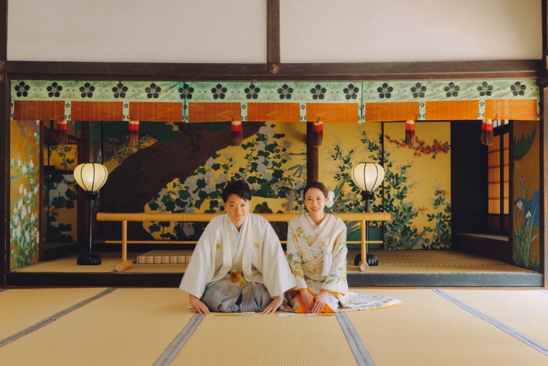 智積院の屋内で♪