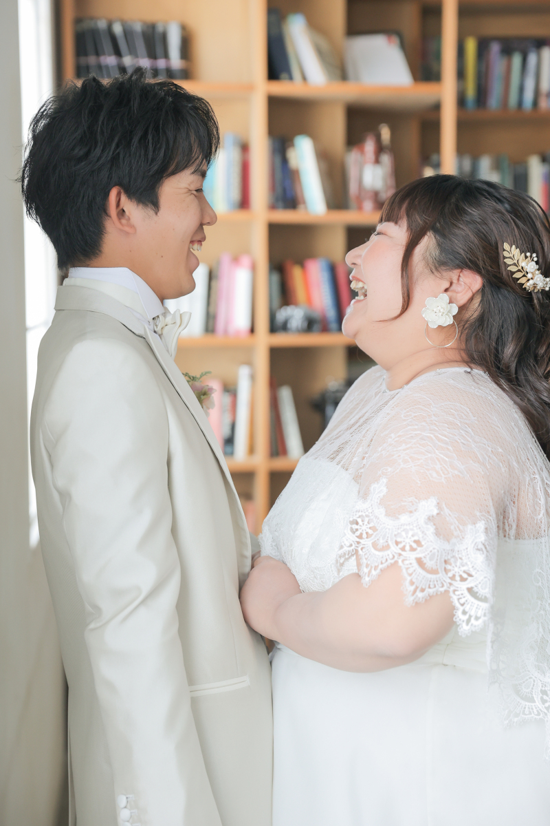 見つめ合って大爆笑